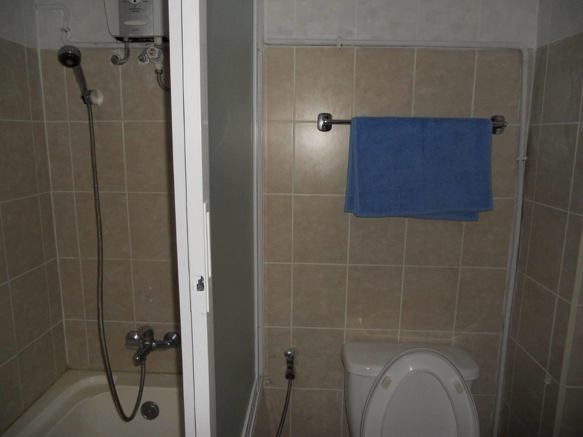 Jomtien Good Luck Apartment Ngoại thất bức ảnh